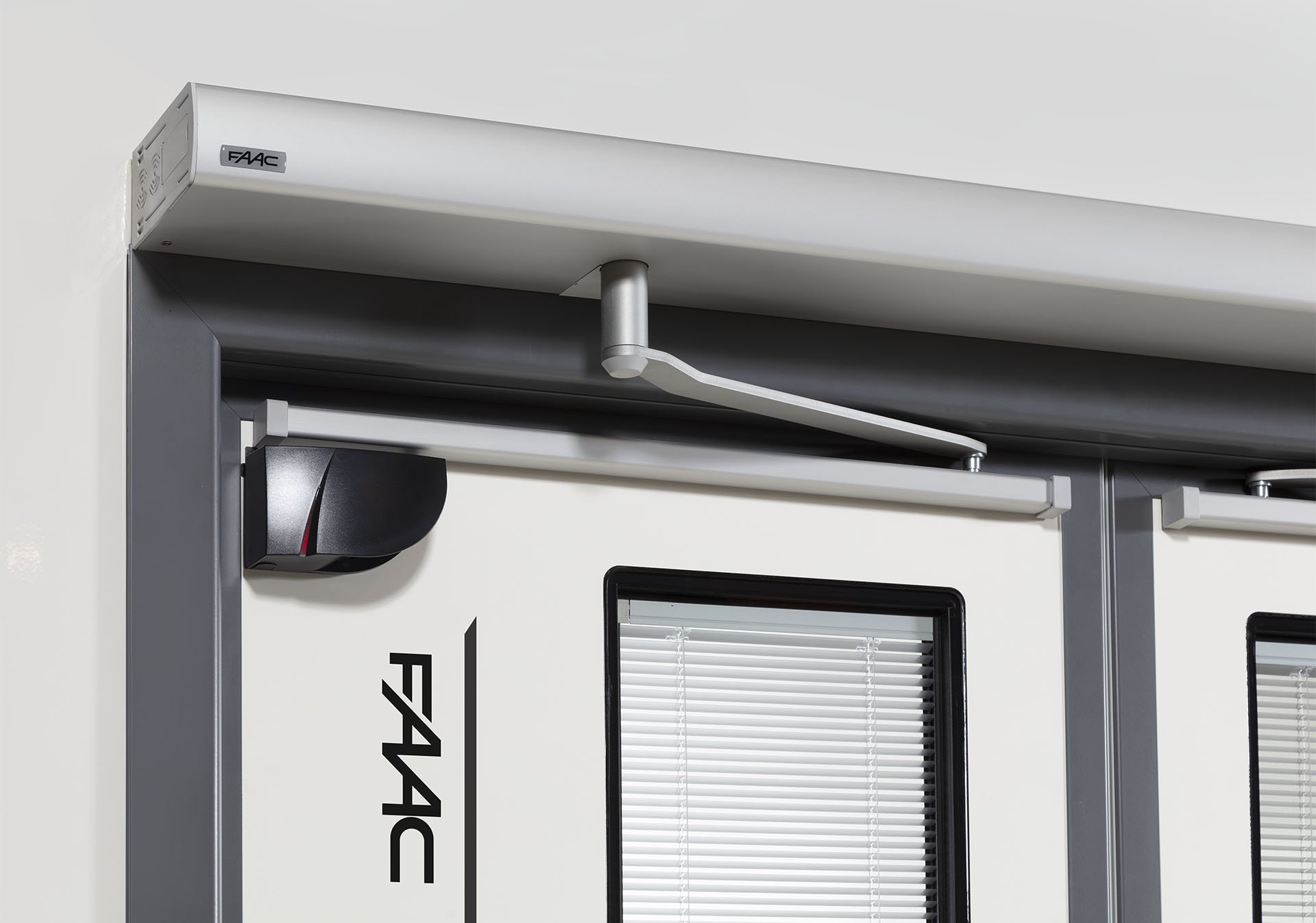FAAC A952 Automazione per Porte a Battente