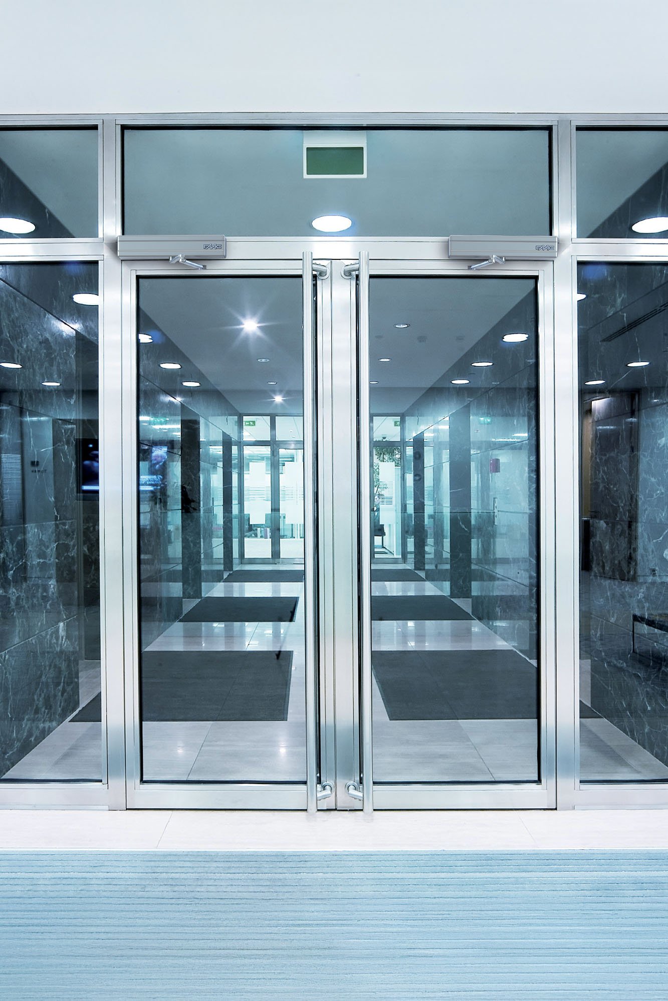 Porte Automatiche a Battente FAAC